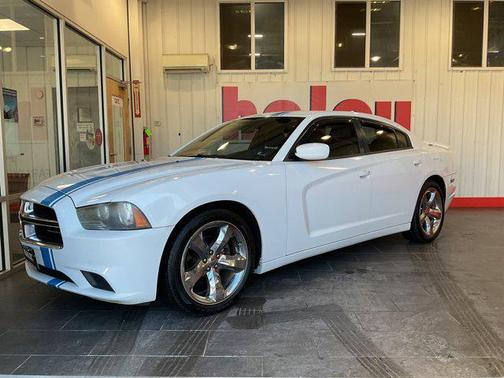 2013 Dodge Charger SE