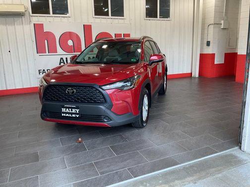 2022 Toyota Corolla Cross LE