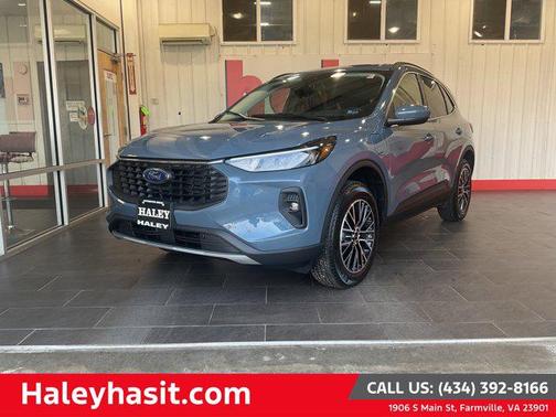 2026 Ford Escape PHEV Base