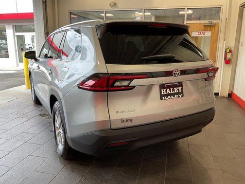 2026 Toyota Grand Highlander Hybrid XLE