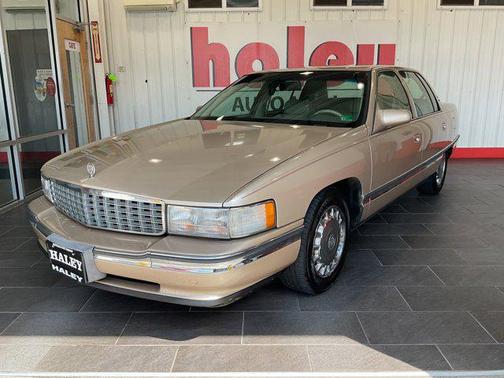 1996 Cadillac DeVille Base