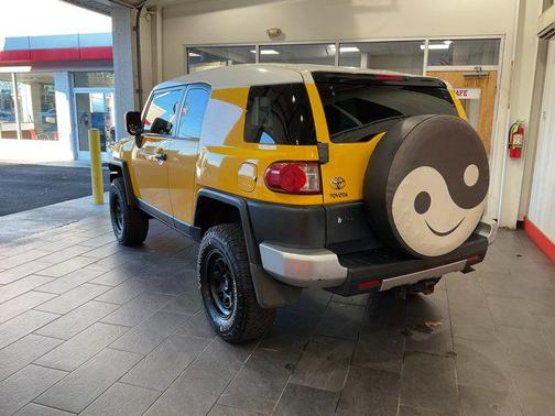 2007 Toyota FJ Cruiser Base