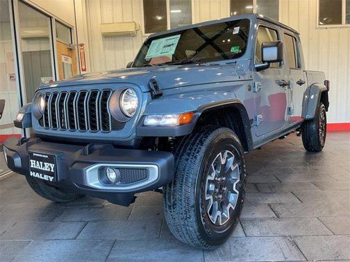 2025 Jeep Gladiator Sport S