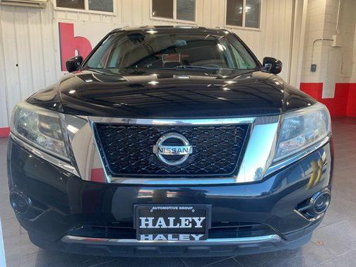 2016 Nissan Pathfinder S