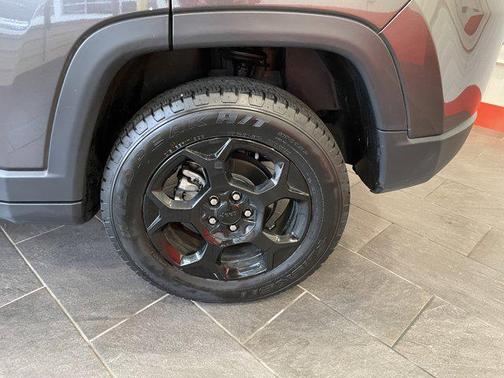 2023 Jeep Compass Trailhawk
