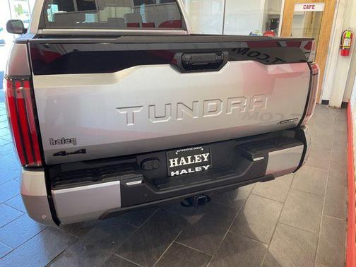 2025 Toyota Tundra Hybrid Platinum