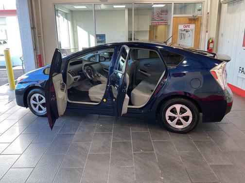 2013 Toyota Prius Five