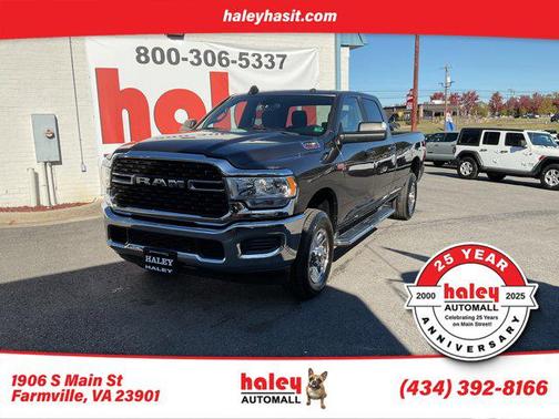 2022 RAM 2500 Big Horn Crew Cab 4x4 8' Box