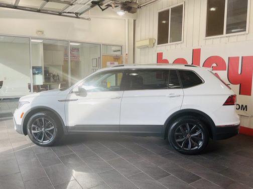 2022 Volkswagen Tiguan 2.0T SE 4MOTION
