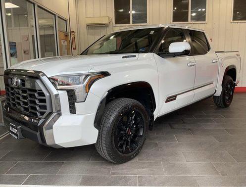 2026 Toyota Tundra Hybrid Platinum