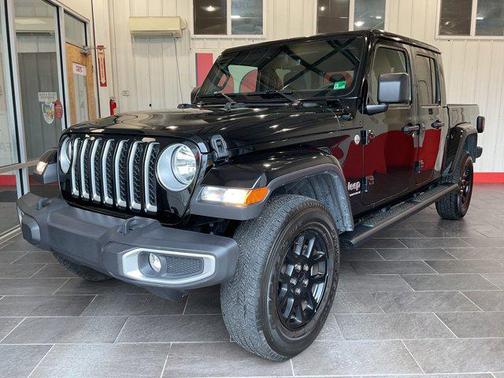 2023 Jeep Gladiator Overland