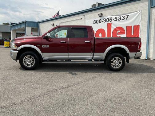 2018 RAM 2500 Laramie Crew Cab 4x4 6'4' Box