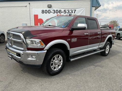 2018 RAM 2500 Laramie Crew Cab 4x4 6'4' Box