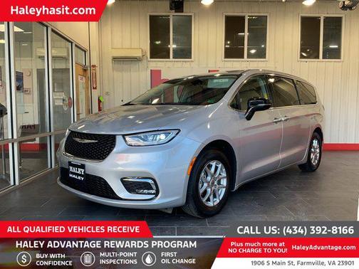 2024 Chrysler Pacifica Touring L