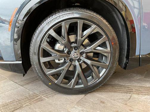 2026 Toyota Crown Signia Limited