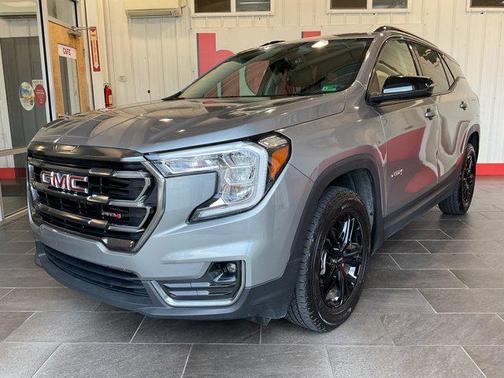 2023 GMC Terrain AWD AT4