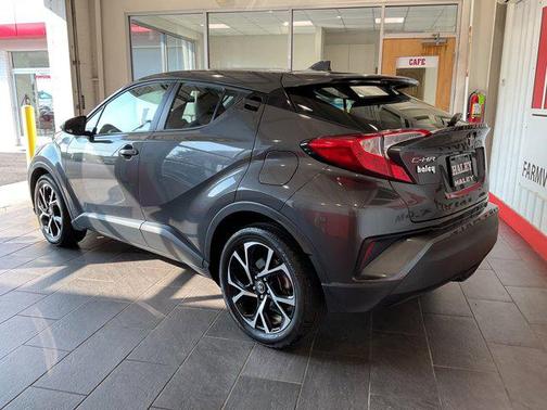 2021 Toyota C-HR LE