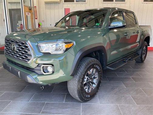 2022 Toyota Tacoma SR