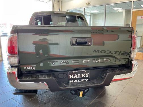 2022 Toyota Tacoma SR