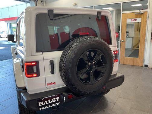 2022 Jeep Wrangler Unlimited Sahara