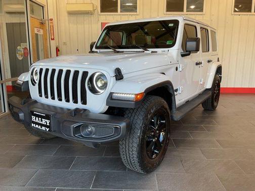 2022 Jeep Wrangler Unlimited Sahara