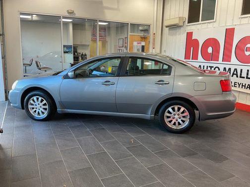 2009 Mitsubishi Galant Base
