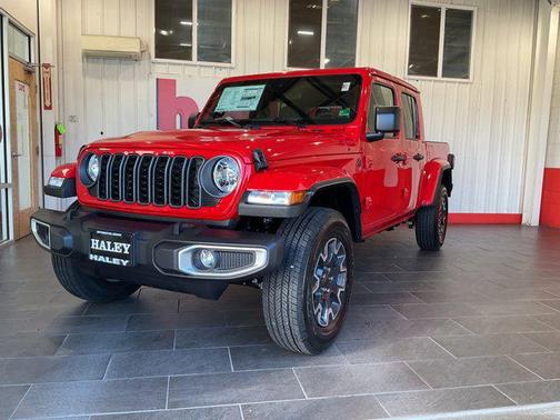 2025 Jeep Gladiator Sport S