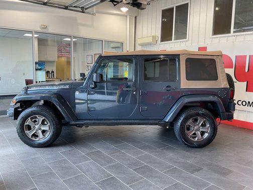 2018 Jeep Wrangler JK Unlimited Golden Eagle