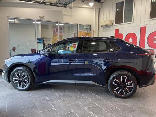 2026 Toyota bZ XLE Plus