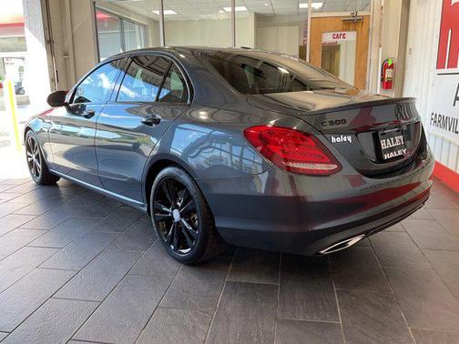 2016 Mercedes-Benz C-Class Luxury