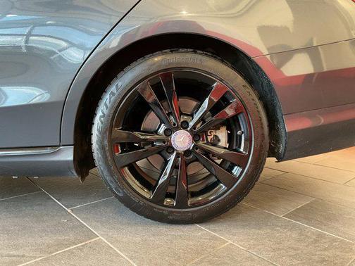 2016 Mercedes-Benz C-Class Luxury
