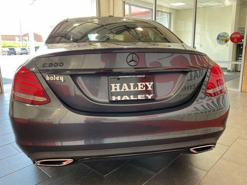 2016 Mercedes-Benz C-Class Luxury
