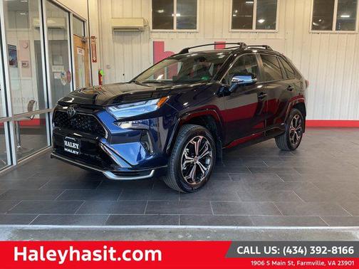 2025 Toyota RAV4 Hybrid SE