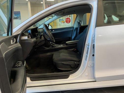 2021 Kia K5 LXS