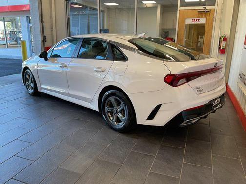 2021 Kia K5 LXS