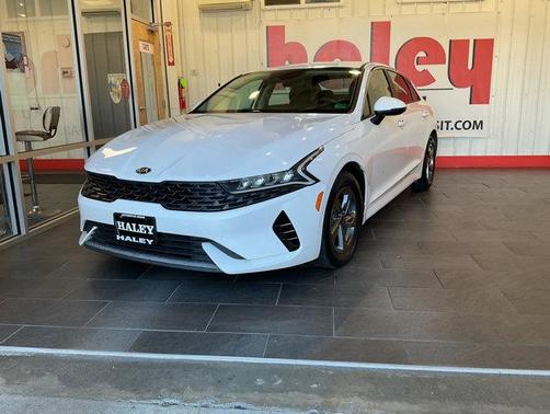 2021 Kia K5 LXS