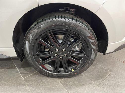 2024 Ford Edge ST Line