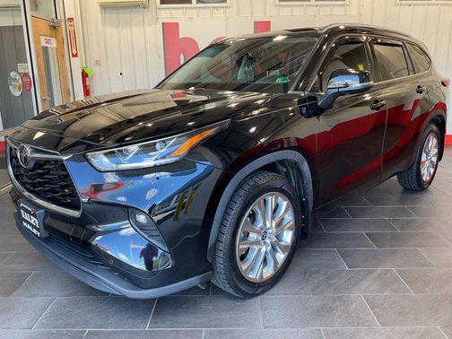 2021 Toyota Highlander Limited
