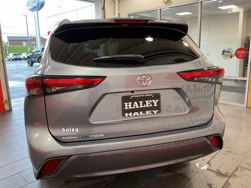2023 Toyota Highlander Limited
