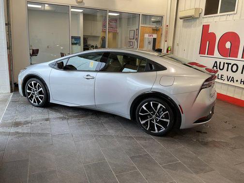 2026 Toyota Prius Plug-In Hybrid XSE