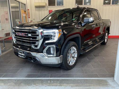 2022 GMC Sierra 1500 SLT