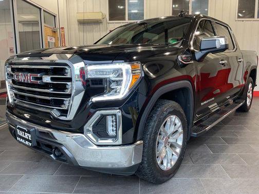 2022 GMC Sierra 1500 SLT