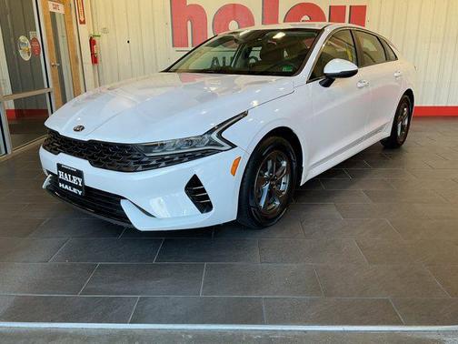 2021 Kia K5 LXS