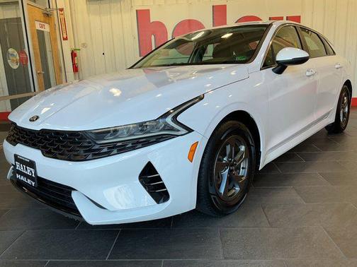 2021 Kia K5 LXS