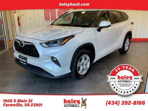 2023 Toyota Highlander LE