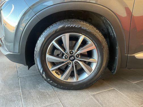 2020 Hyundai SANTA FE SEL 2.4