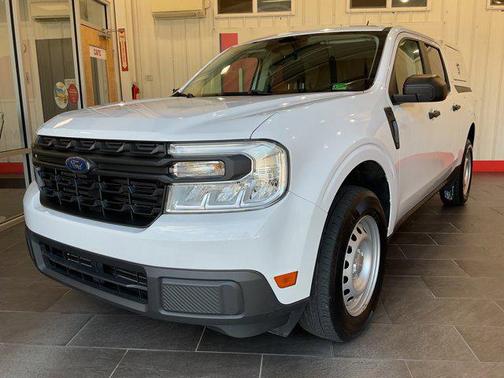 2022 Ford Maverick XL