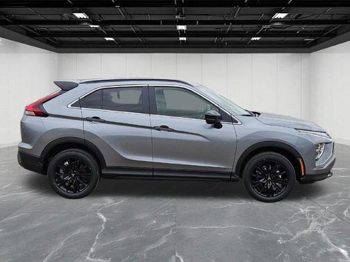 Mercury Gray Metallic 2026 Mitsubishi Eclipse Cross Black Edition