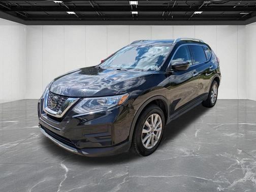 Magnetic Black Pearl 2020 Nissan Rogue SV