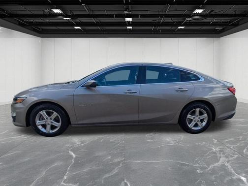 Mineral Gray Metallic 2023 Chevrolet Malibu LT